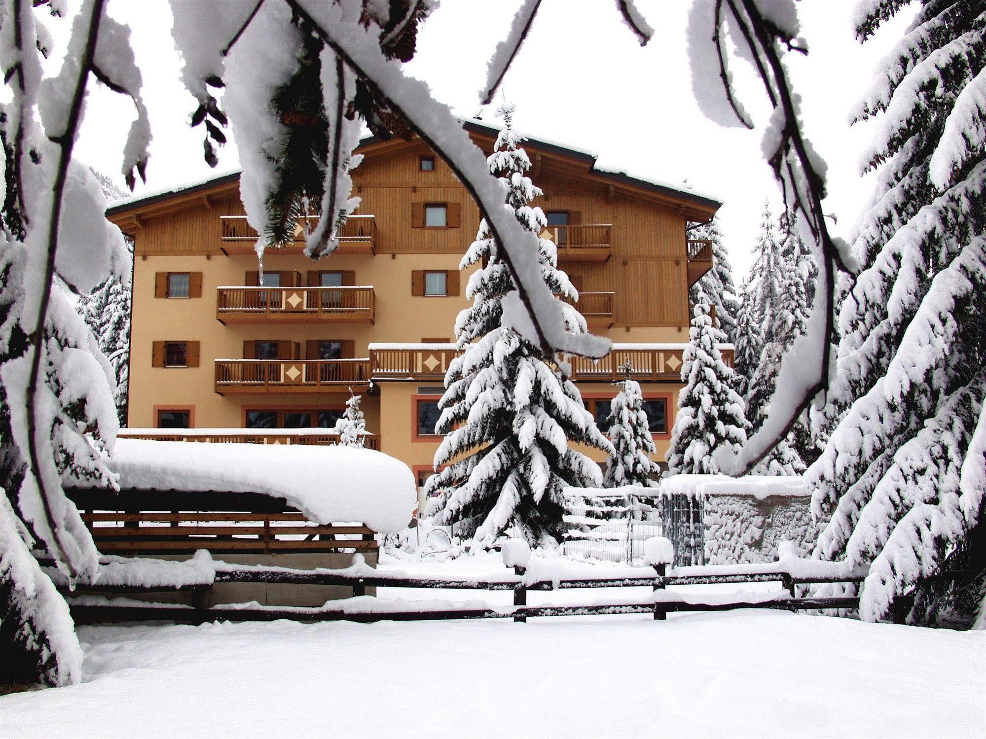 Hotel Relais San Giusto Campitello di Fassa Zewnętrze zdjęcie